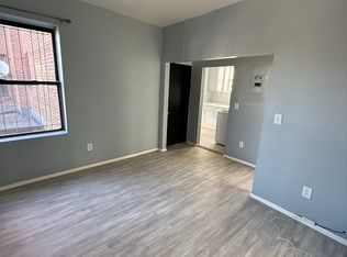 224 S Orange Ave, Newark, NJ 07103