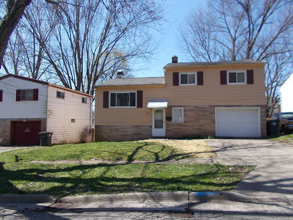 1st image of 958 Cree Ave