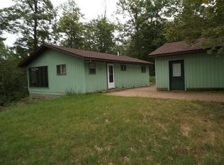 3986 Hook Lake Rd, Rhinelander, WI 54501