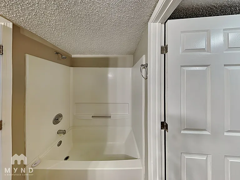 11021 Traci Lynn Dr — Photo 10