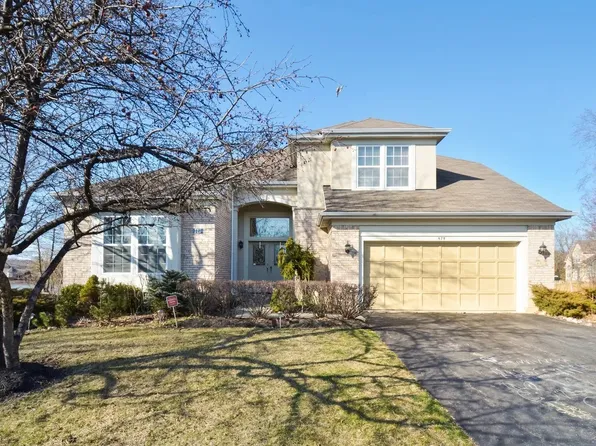 575 Cypress Point Ct, Riverwoods, IL 60015