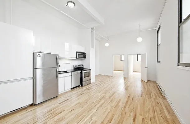 Rented by Bold Marketing | media 7