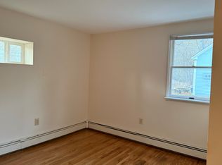 10 Delavergne Ave APT A, Wappingers Falls, NY 12590