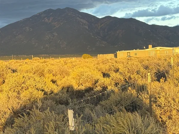 0 Leonardos Way, El Prado, NM 87529