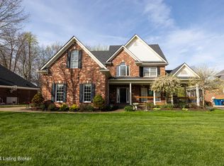 3906 Forest Crest Way, Louisville, KY 40245