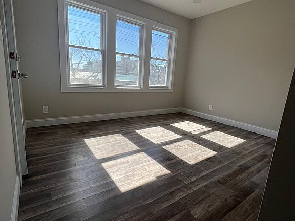 5th image of 2158 Elizabeth Ave #2-F
