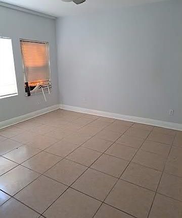 3rd image of 2508 Dreux Ave