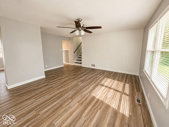 3rd image of 8413 E 34th Pl