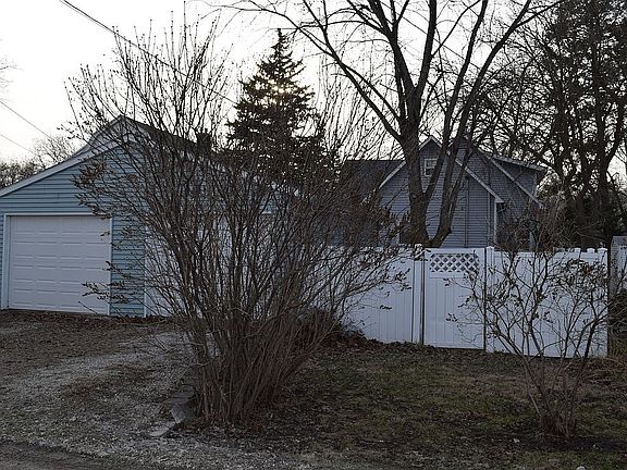 Fenced Yard
