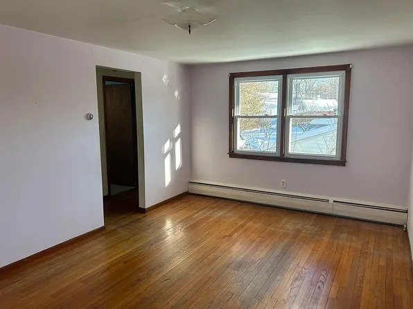 (undisclosed Address), Chicopee, MA 01013