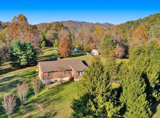 1810 Salt Petre Cave Rd, Eagle Rock, VA 24085