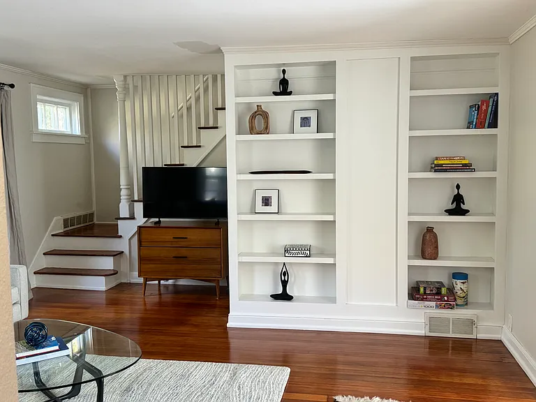 814 7th Ave SW — Photo 3