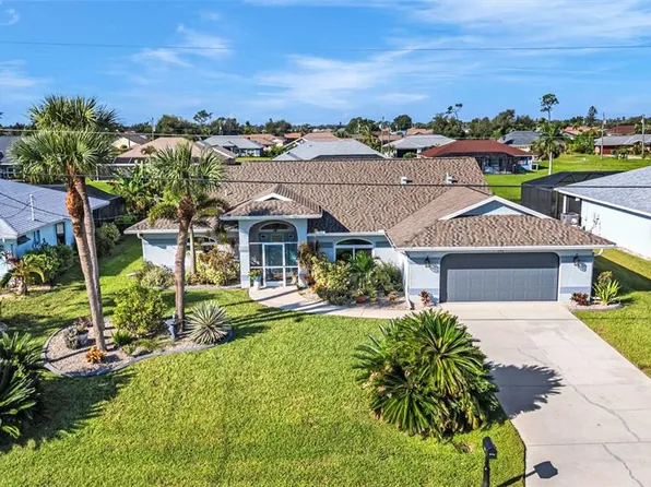 101 Fairway Rd, Rotonda West, FL 33947