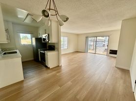 4441 Ponca Ave, North Hollywood, CA