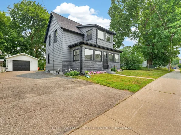 291 Ellen St, Newmarket, ON L3Y 4C7