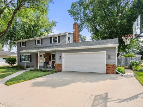 1416 S Matthias St, Appleton, WI 54915