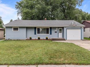 1530 S Walden Ave, Appleton, WI 54915