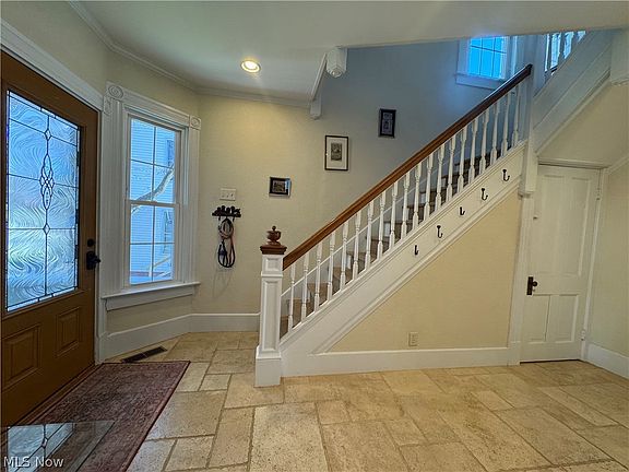 5th image of 517 3rd St