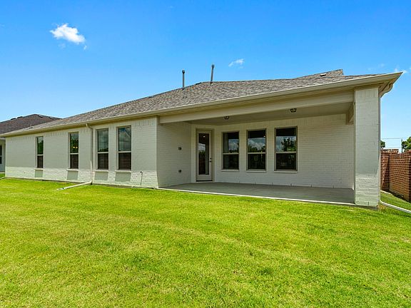 4th image of 8320 Sayers Ln