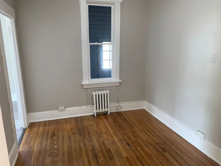 345 N Potomac St — Photo 17