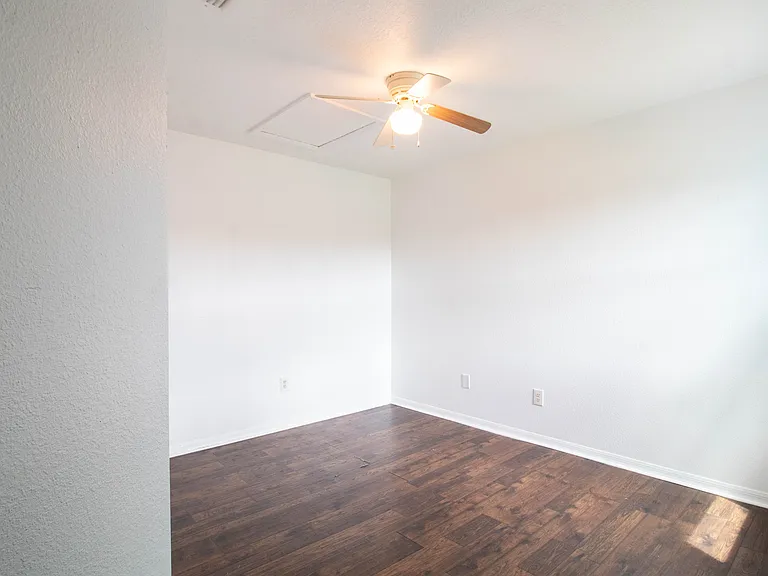 275 Mango Dr #A — Photo 14
