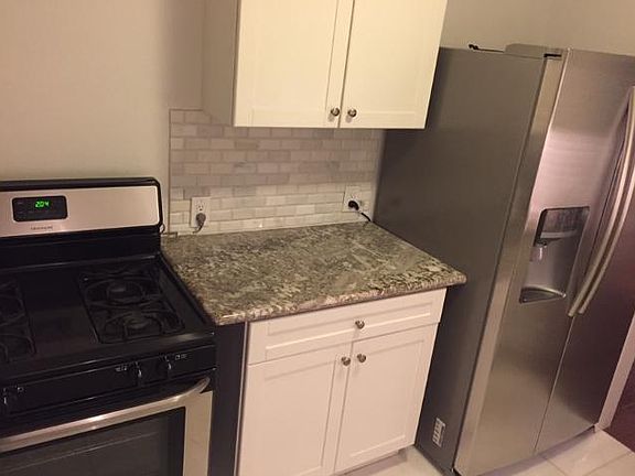 Stainless kitchen appliances