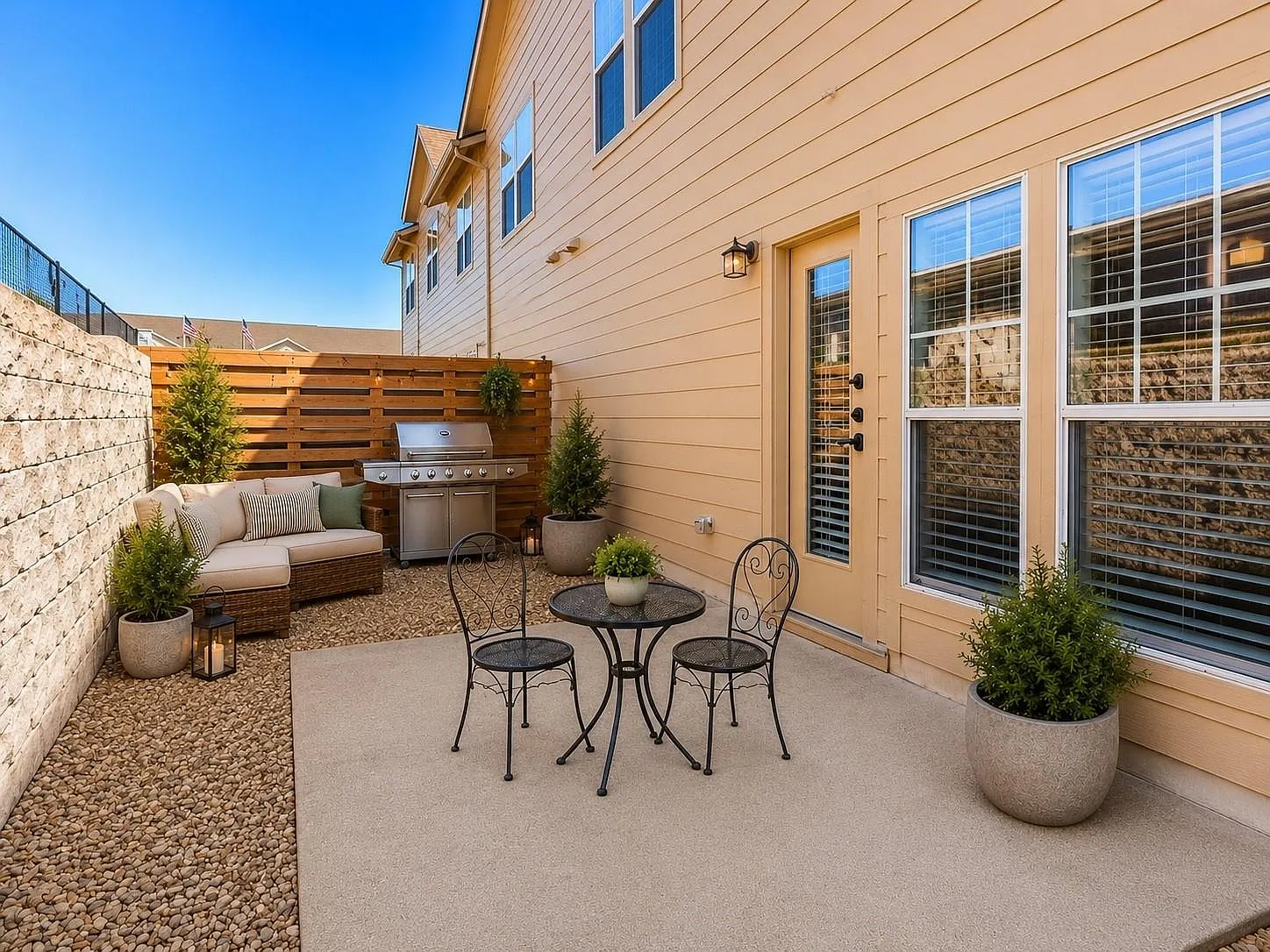 3 bed, 2.5 bath, 1540 sqft, $1,795 — Photo 4