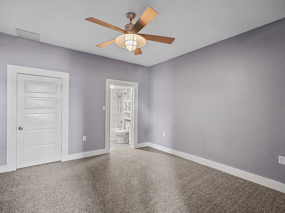 Additional bedroom