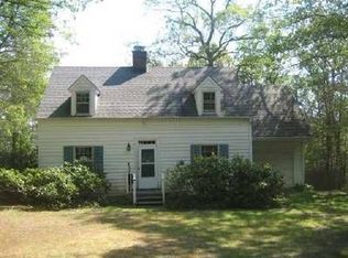 52 Old Country Rd, Sparrowbush, NY 12780