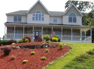 44 Pyngyp Rd, Stony Pt, NY 10980