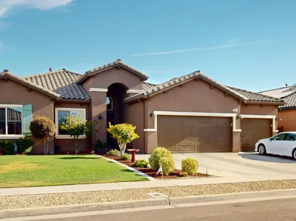 16149 W Ashli Ave, Kerman, CA 93630