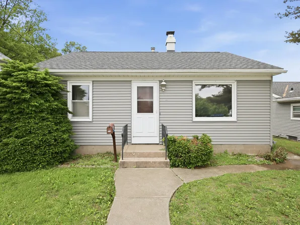 2506 17th St, Rock Island, IL 61201