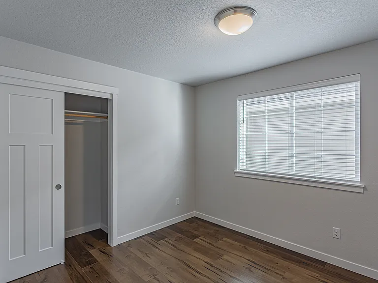 4768 NW Huserik Dr — Photo 18
