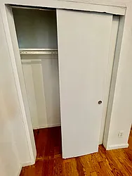 Rented by R New York