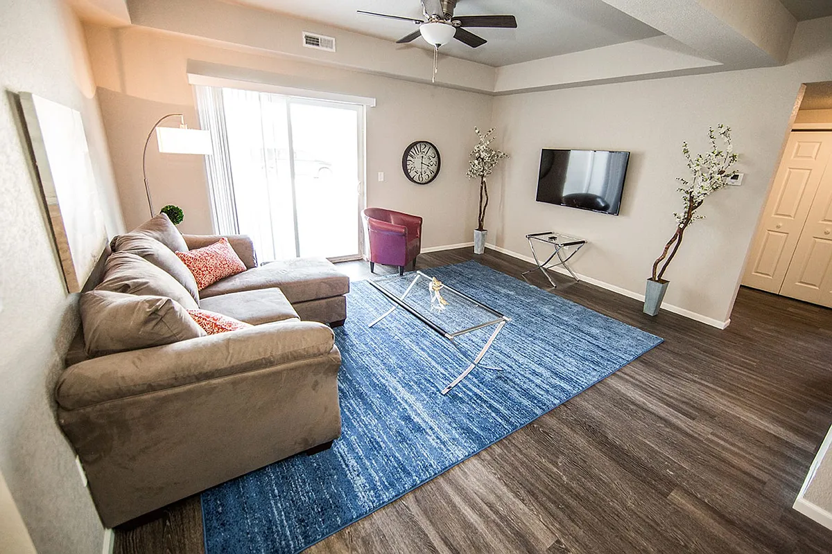 Building Photo - The Legacy Condos - Waverly