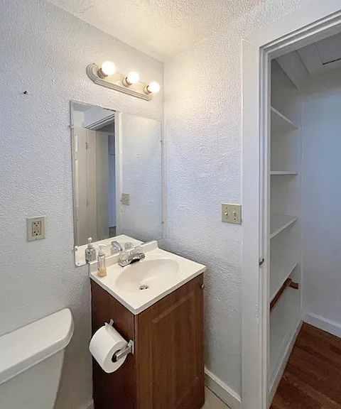5616 McKinley Ave #C — Photo 11