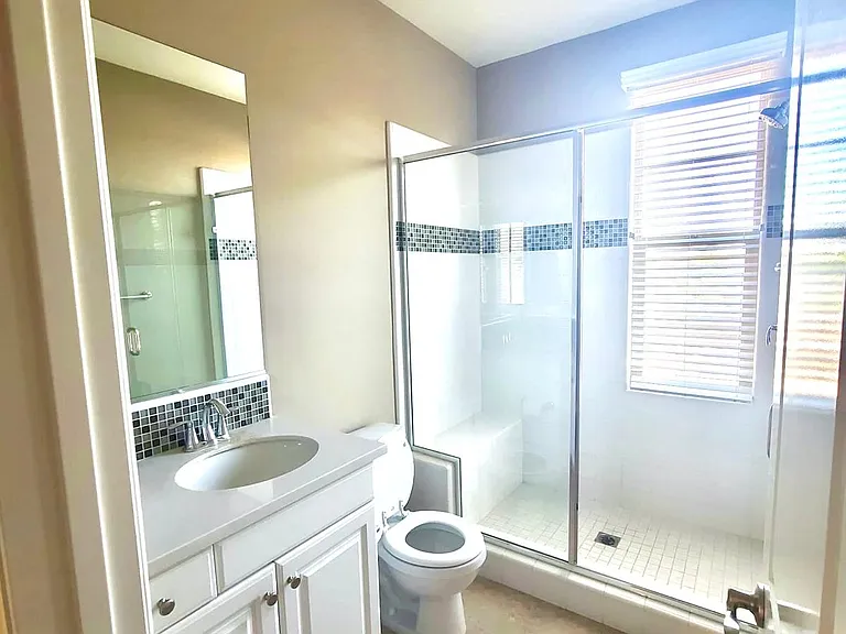 800 Citrus Ct — Photo 14
