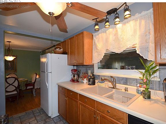 Kitchen to dining room