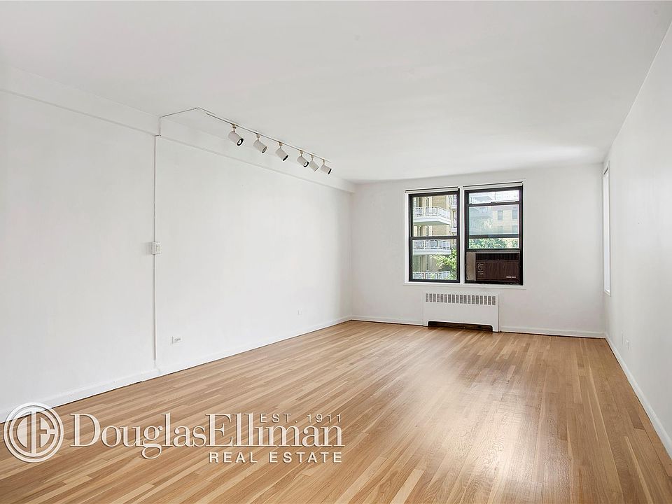 1st image of 60 9th Ave #338