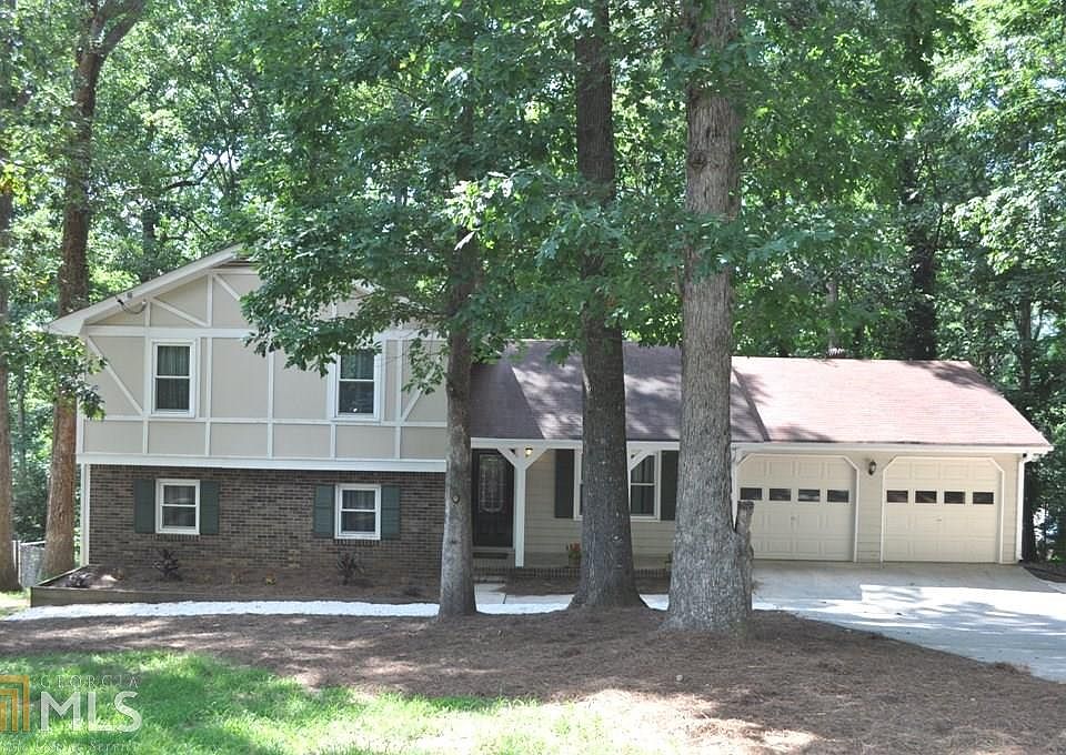 1st image of 2847 Rosemont Dr