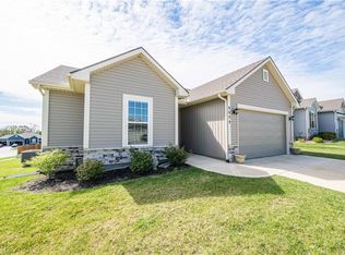 9609 N Lenox Pl, Kansas City, MO 64154