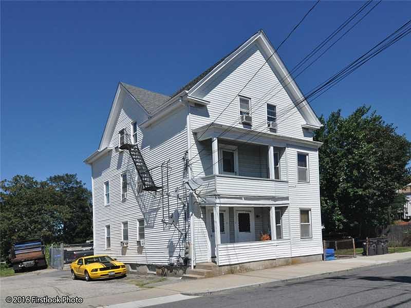 1st image of 79 Riverdale St