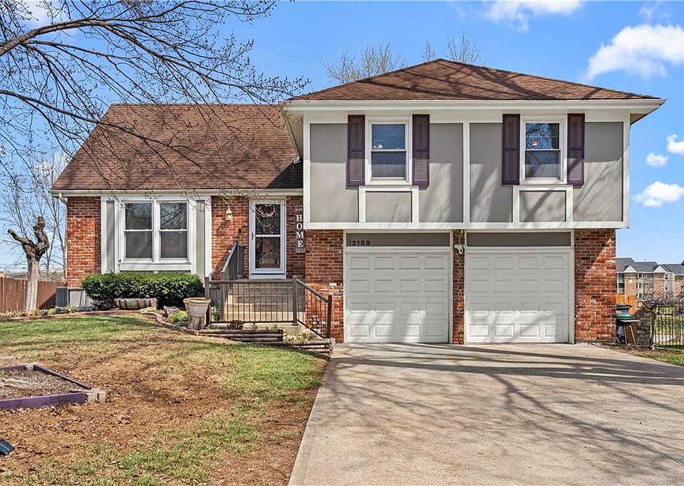 1st image of 12189 S Fox Ridge Dr