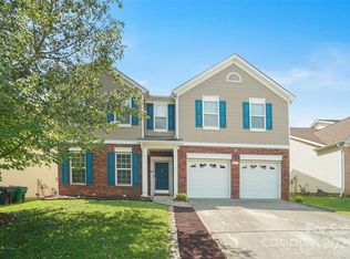 6217 Springbeauty Dr, Charlotte, NC 28227