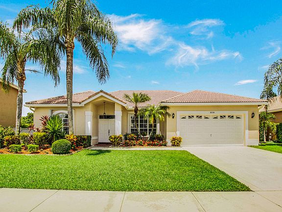 2nd image of 6216 Floridian Cir