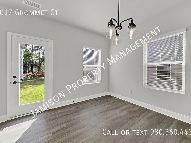4017 Grommet Ct — Photo 15