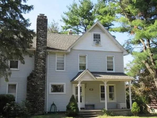 834 Naugatuck Ave APT 3, Milford, CT 06461