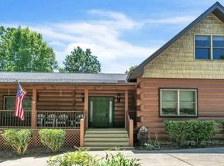 228 Browns Ridge Rd, Ellijay, GA 30540