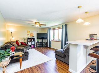 5 Gates Ave, Springfield, MA 01118