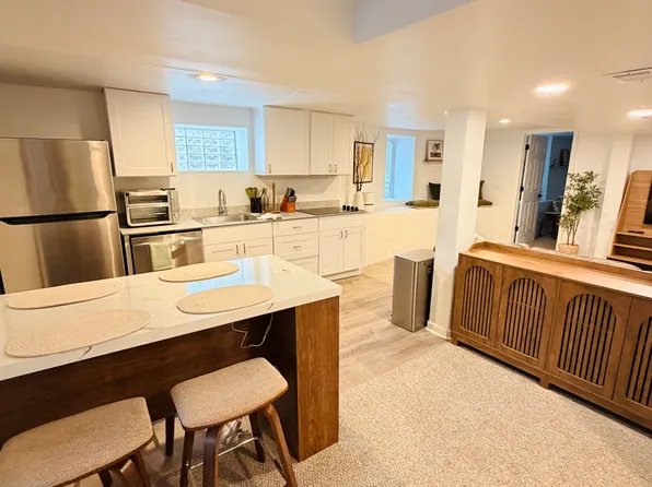 (undisclosed Address), Denver, CO 80211